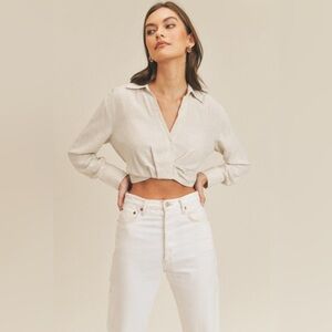 Never worn Lush Women’s Longsleeve Collared Crop Top - Kristina
